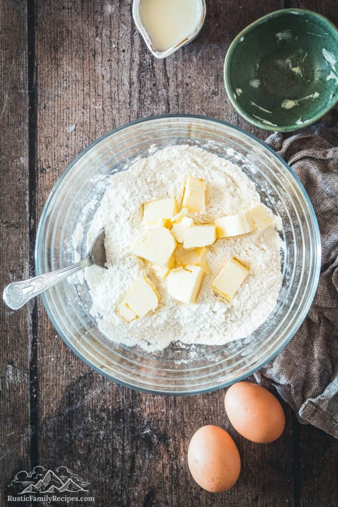 Dry ingredients and butter in a glass bowl