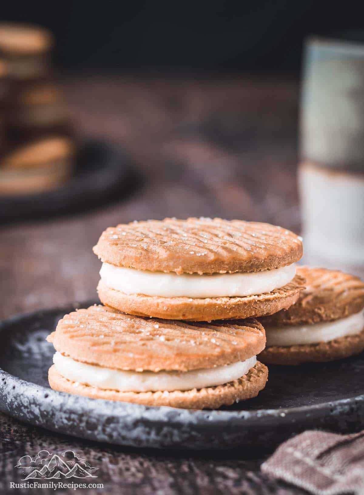 REVIEW: Lotus Biscoff Sandwich Cream Cookies - Junk Banter