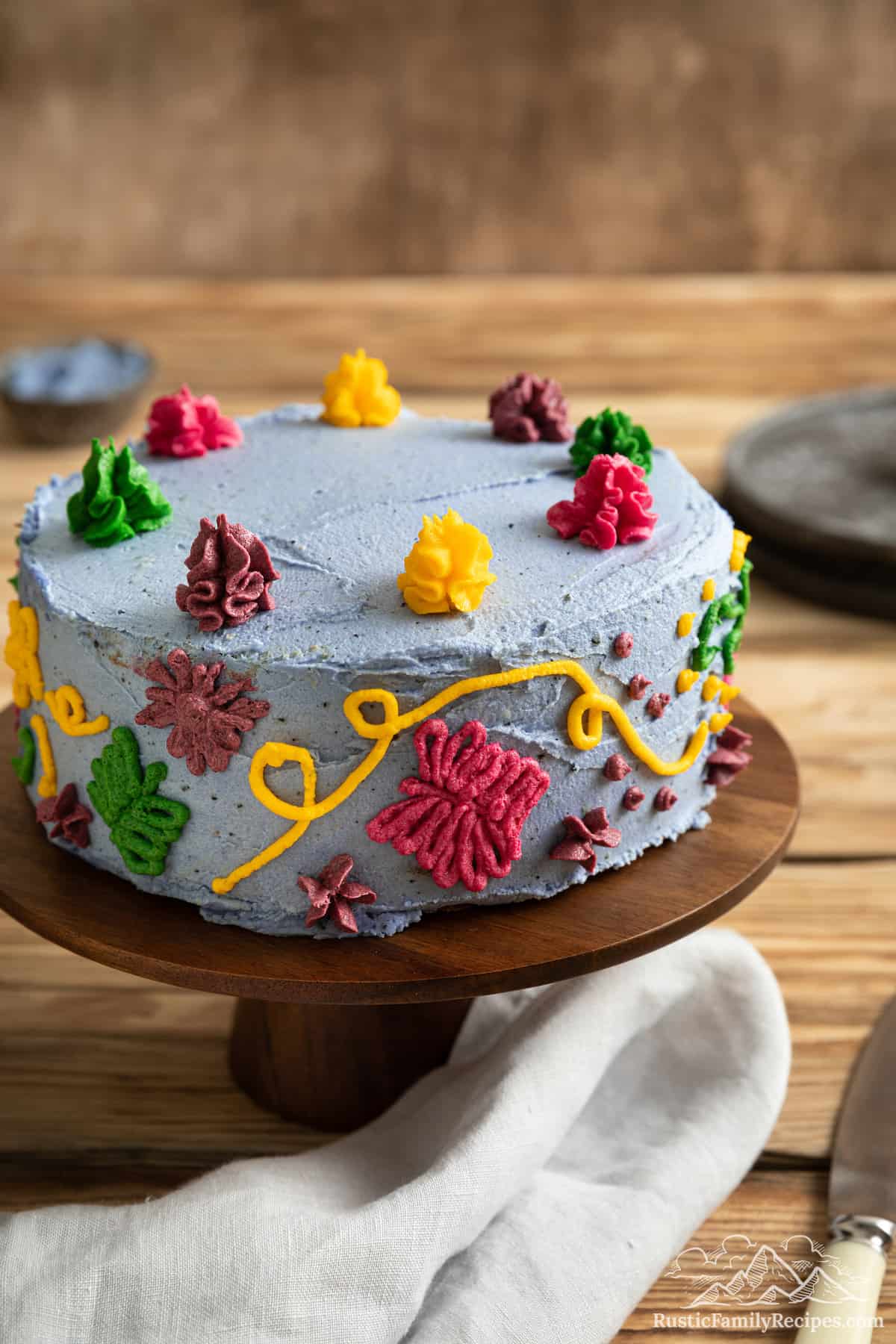 https://rusticfamilyrecipes.com/wp-content/uploads/2022/08/EncantoCake_14_Hero.jpg