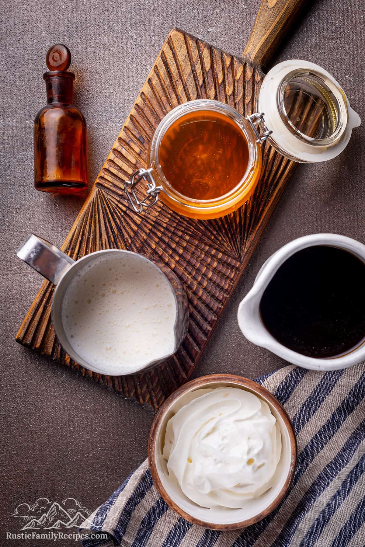 Ingredients for a honey vanilla latte in small bowls
