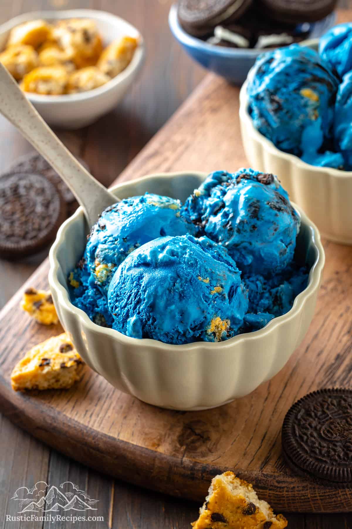 3 scoops of cookie monster ice cream in a bowl