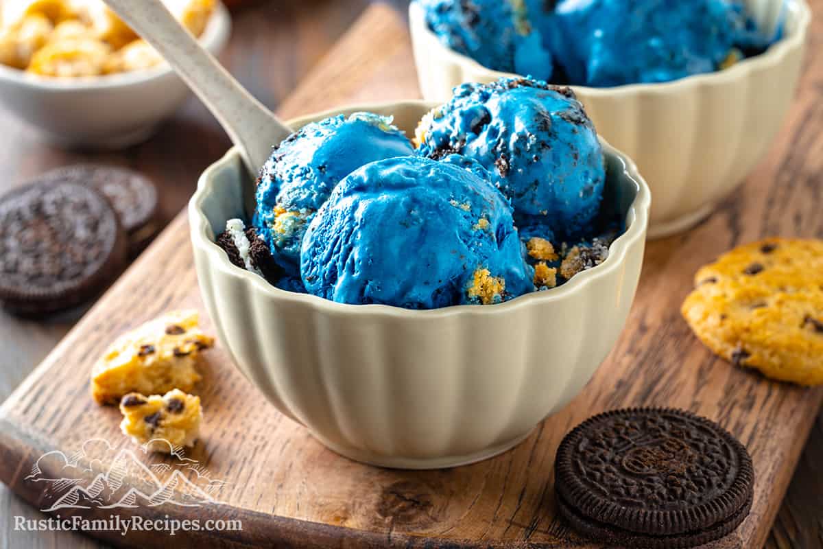 3 scoops of cookie monster ice cream in a bowl
